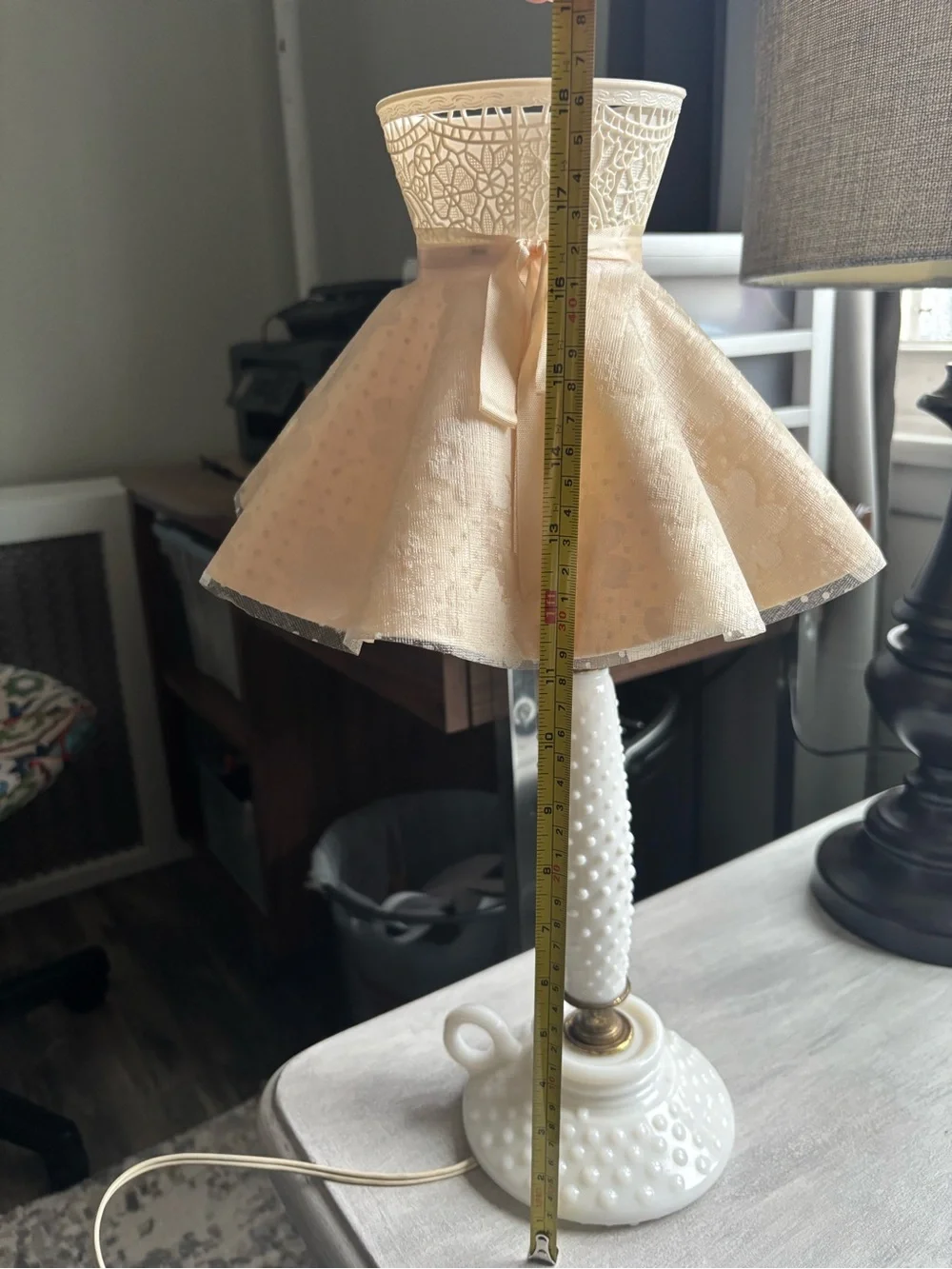 Vintage Elegant White Table Lamp with Cream Fabric Shade and Bow Accent